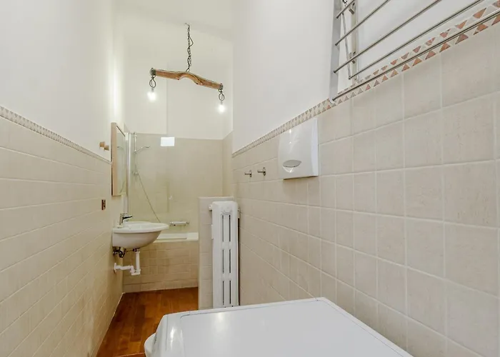 Guesthost - Accogliente In Santa Rita Torino